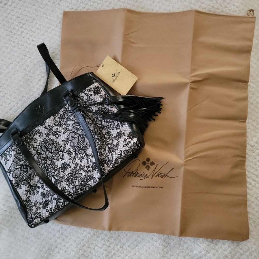 Handbag